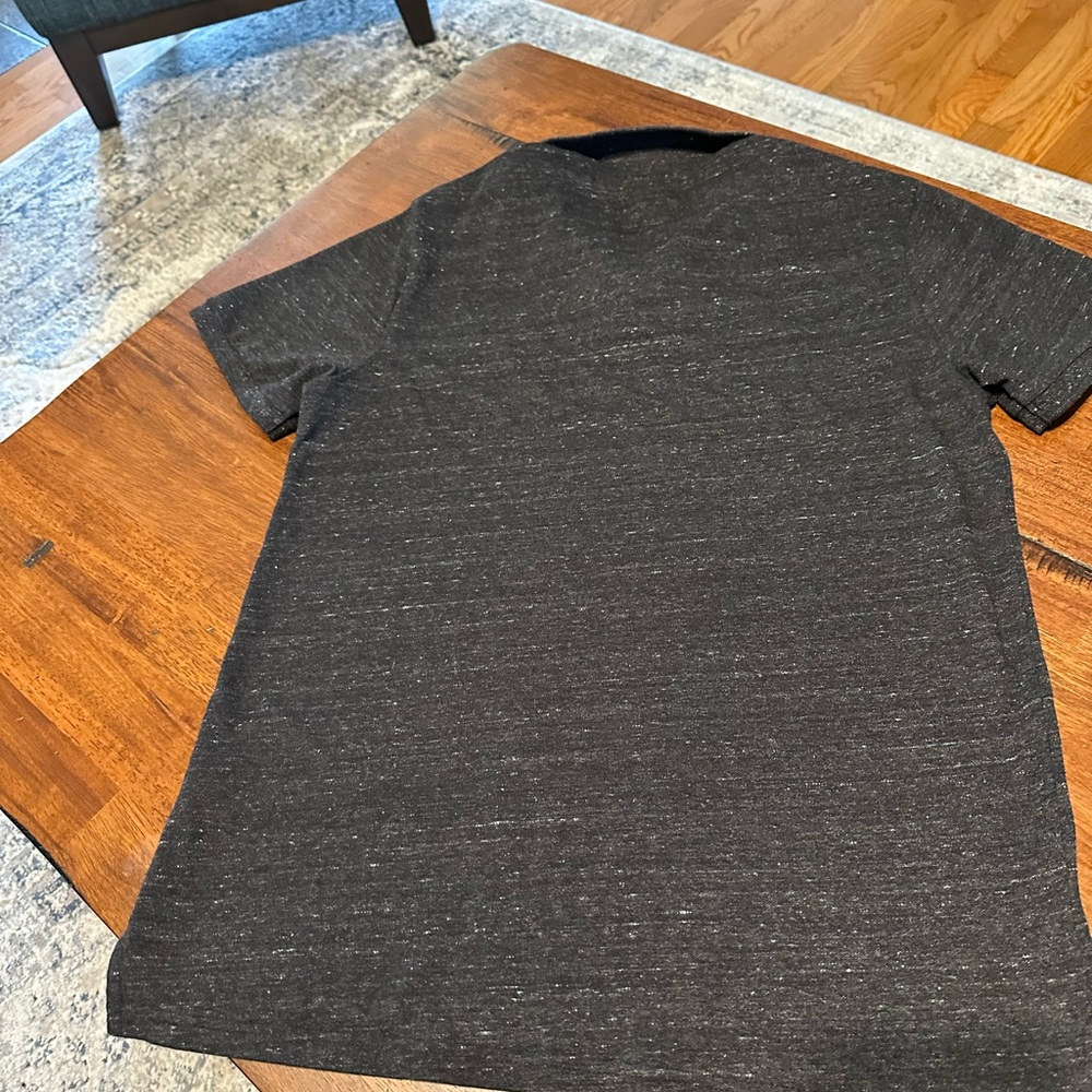 Old Navy Men’s heathered Polo shirt - Picture 4 of 4